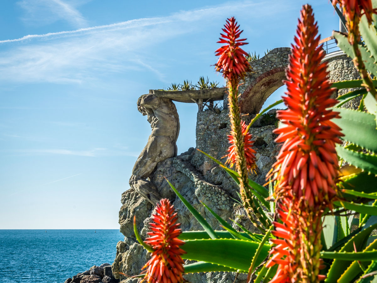 The self guided trek between Portofino and Porto Venere in Cinque Terre