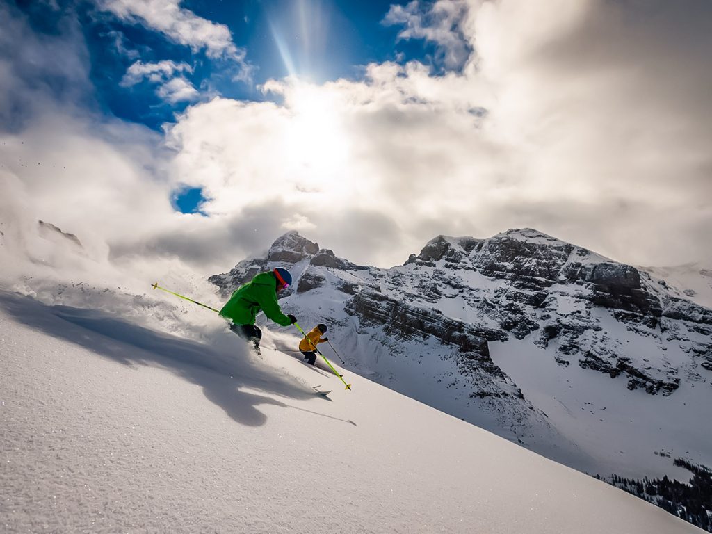 British Columbia Powder Highway 8-day Skiing Tour (Canada)