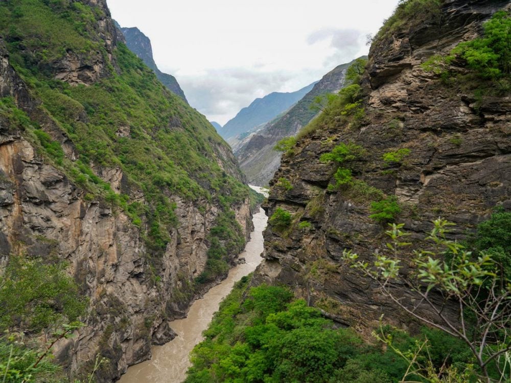 Trekking Meili Snow Mountains in Yunnan Tour (China)