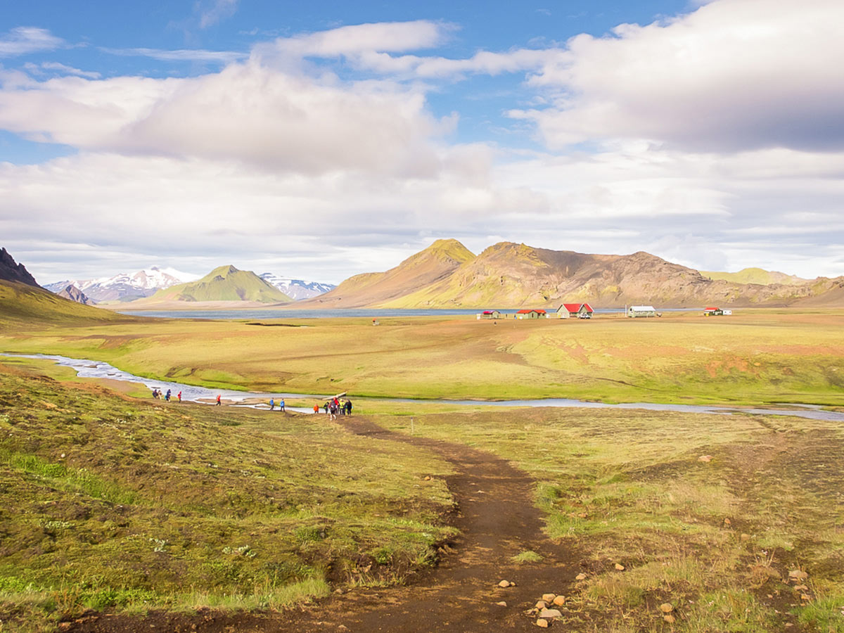 Leaving Álftavatn