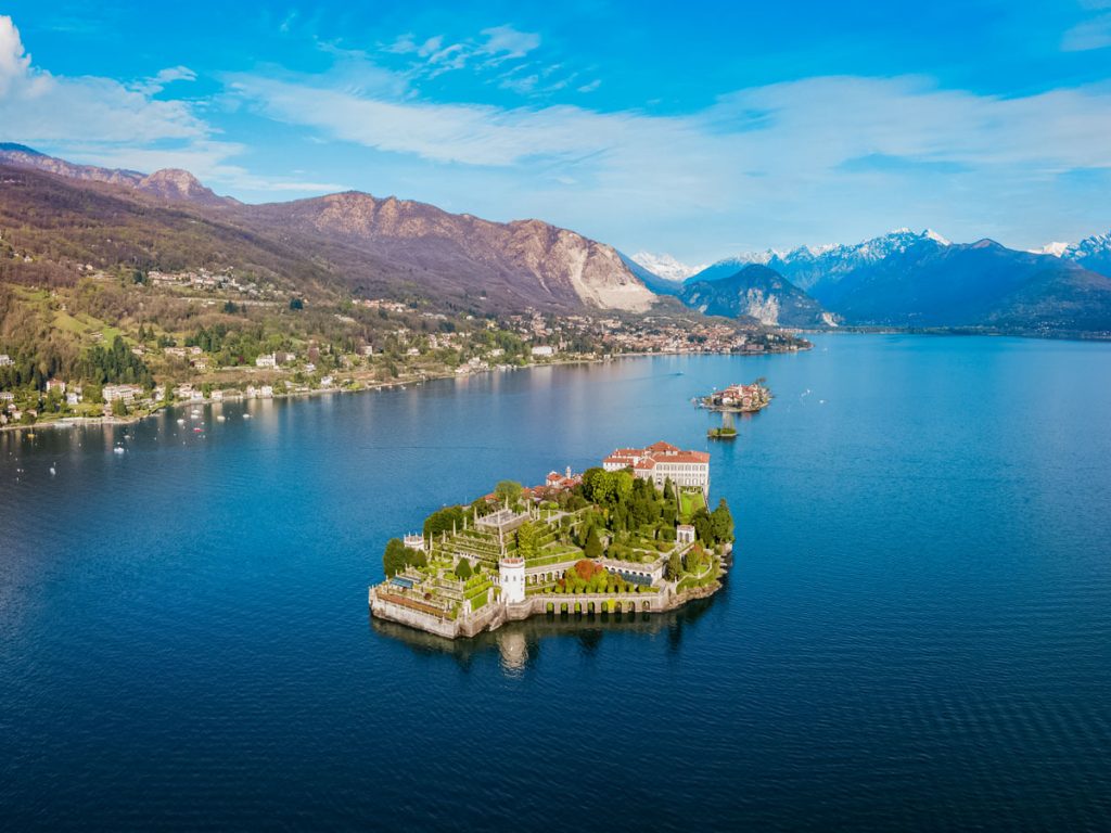 Italian and Swiss Lakes Cycling Tour-10Adventures