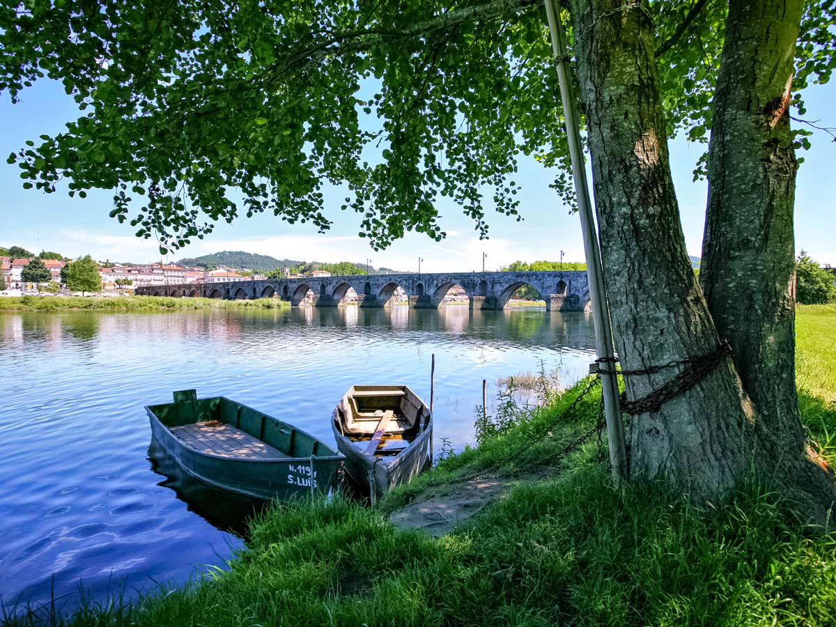 Ponte de Lima family bike riding tour Minho Portugal