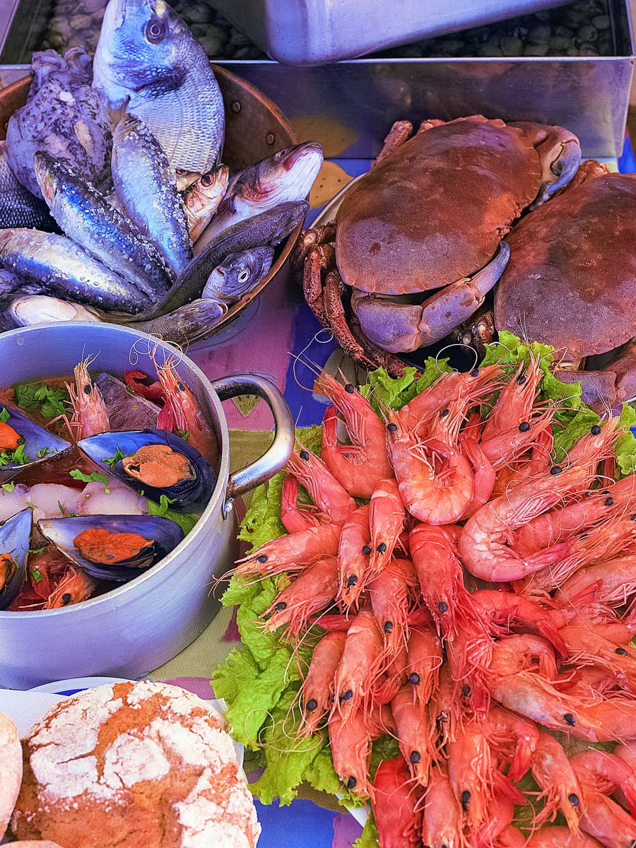 Traditional fresh seafood food