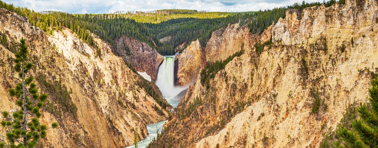 Yellowstone Hiking Adventure