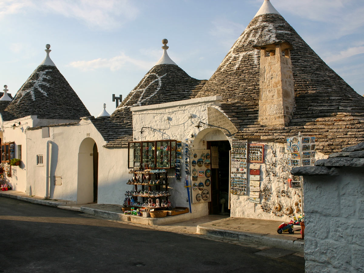 Alberobello market shops