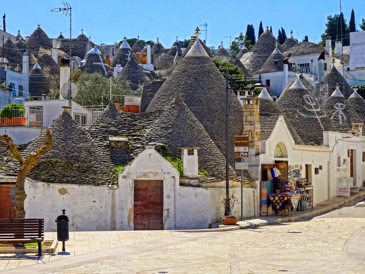 Trulli region authentic biking