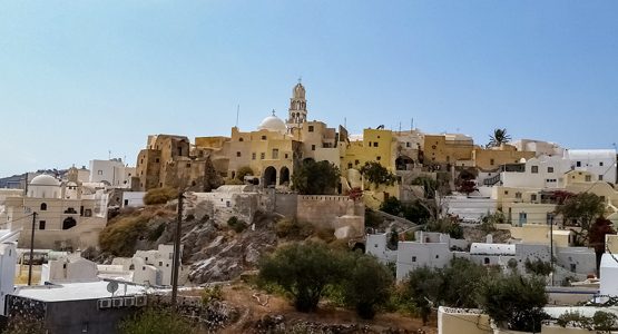 Island Walking on Naxos and Santorini Tour