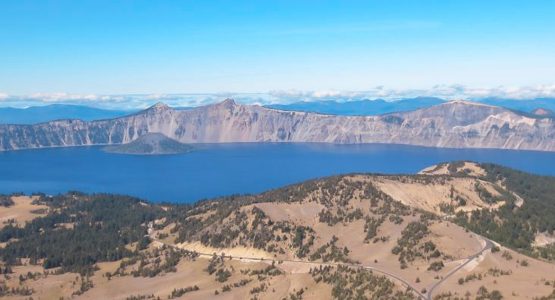 Crater Lake and Oregon Caves Hiking Tour