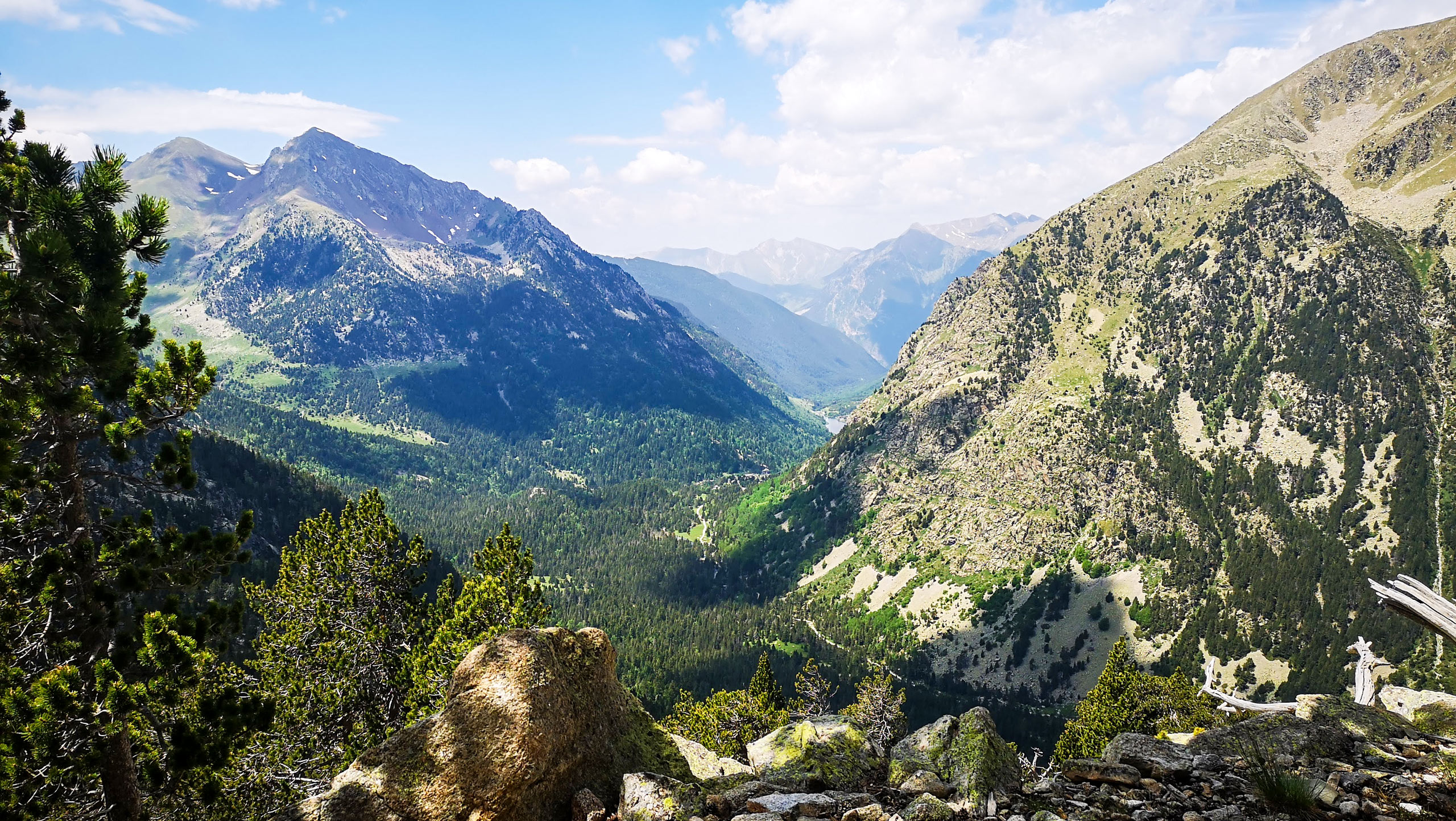 Vall de Boí and Aigüestortes Walking Tour