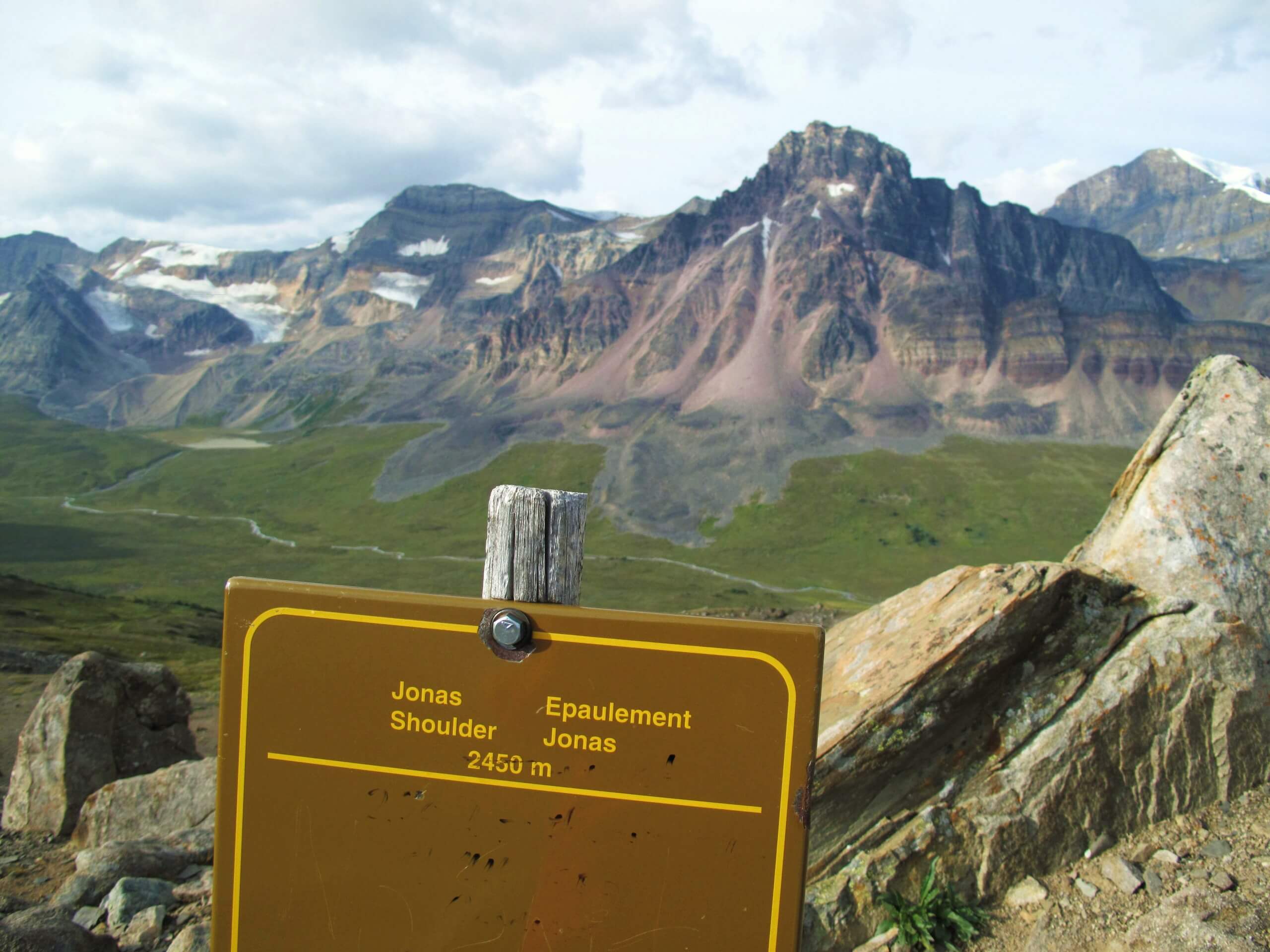 Beautiful overlook in Jasper National Park