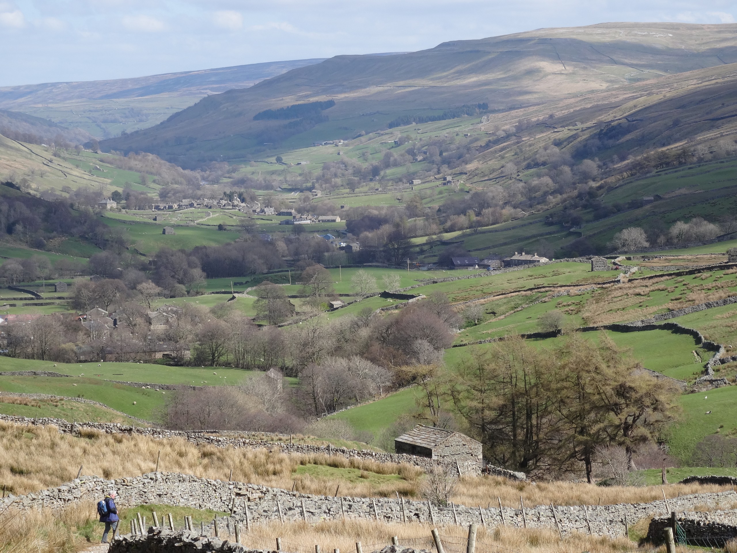 Descending to Thwaite (c)John Millen