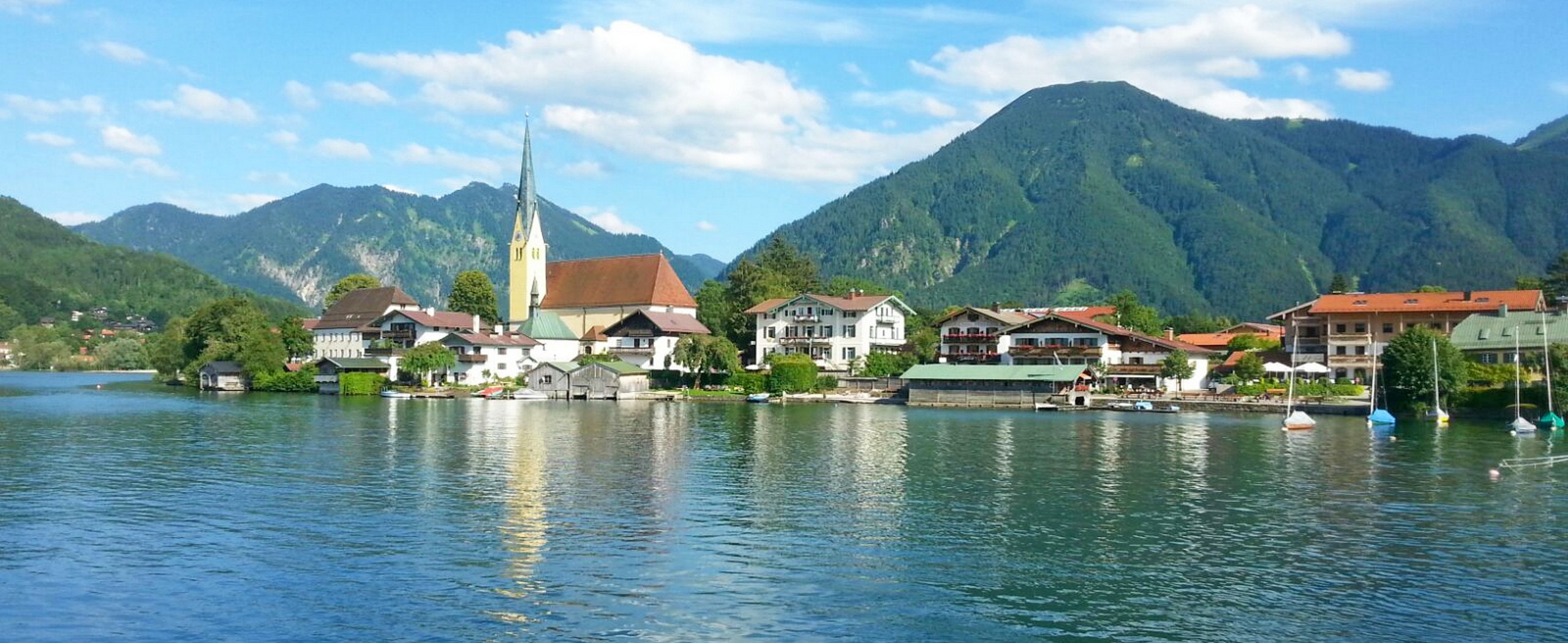 Bavarian Alps and Lakes Trekking Tour