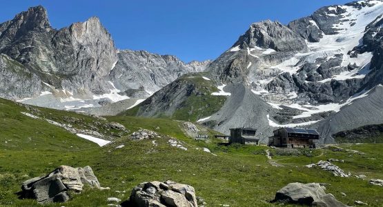 GR5 from Chamonix to Albertville Tour