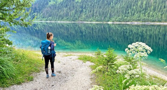 Ten Lakes Trekking Tour