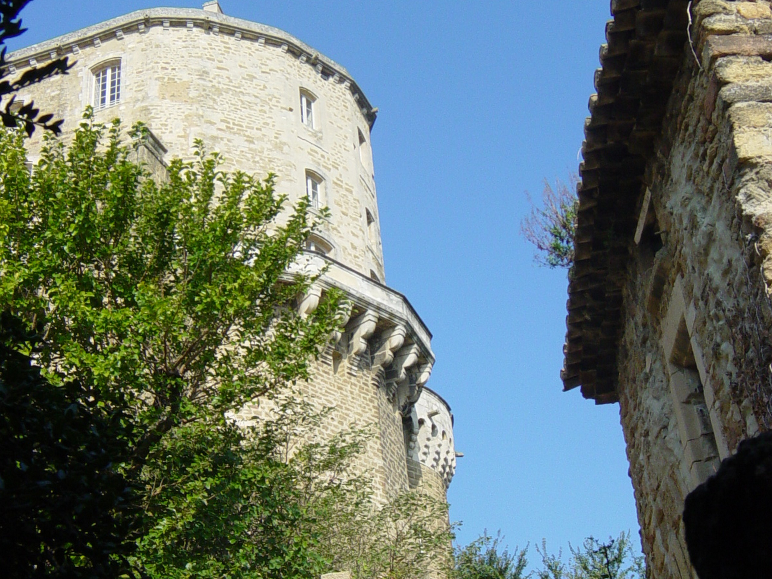 Stunning architecrture in Provence, seen while on a self-guided biking tour