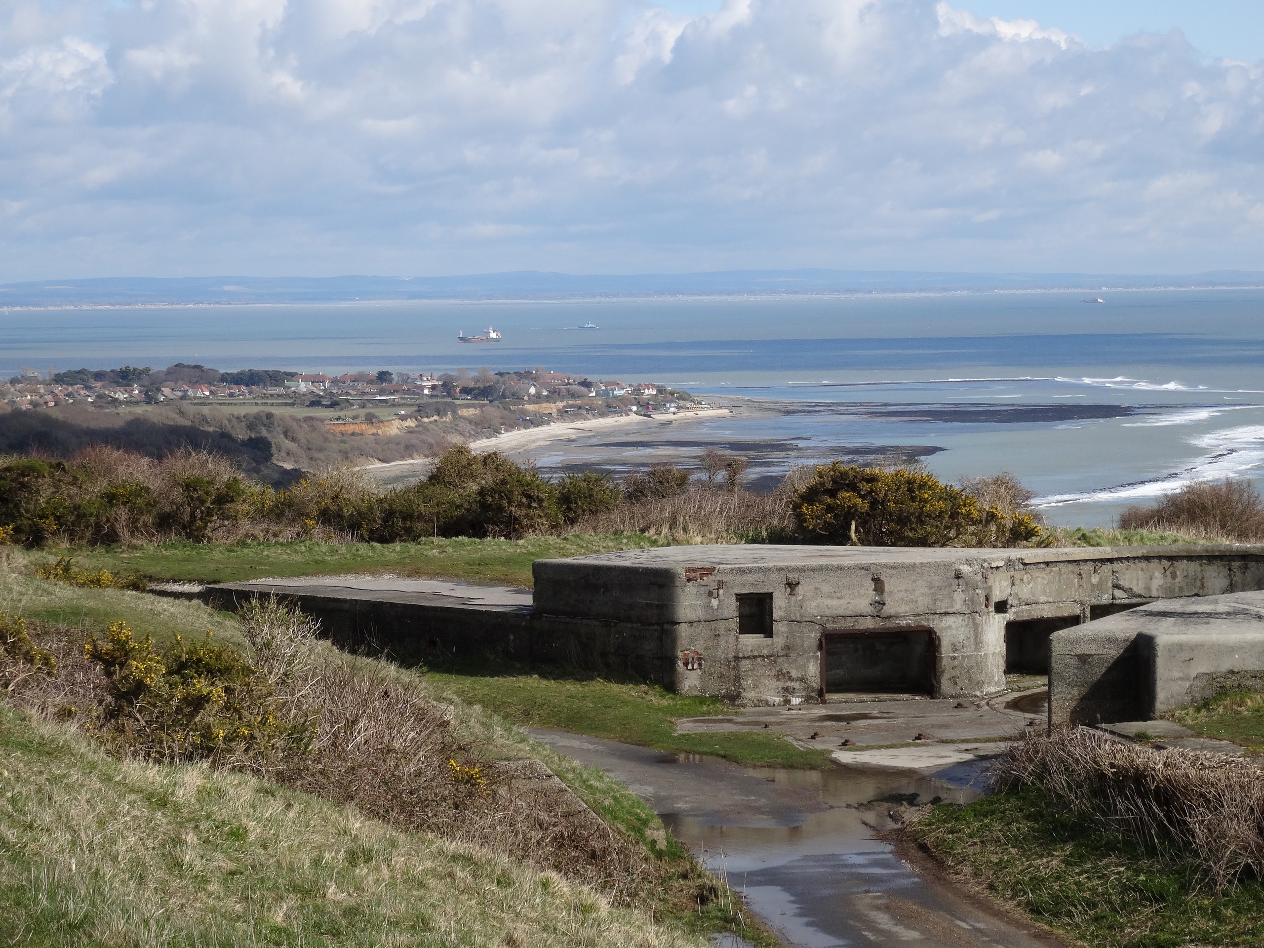 Culver down WWII defenses (Walking)