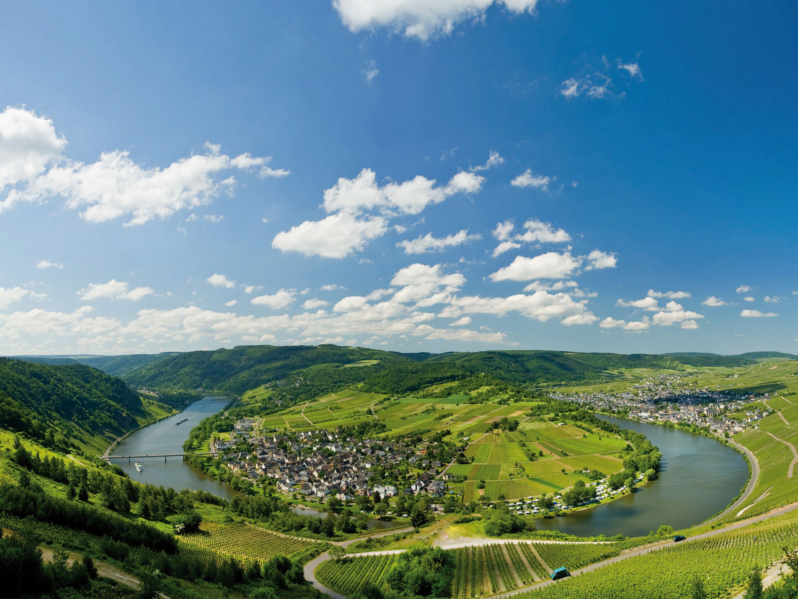 Rhine river selfguided-biketour Germany Frankfurt to Cologne-4