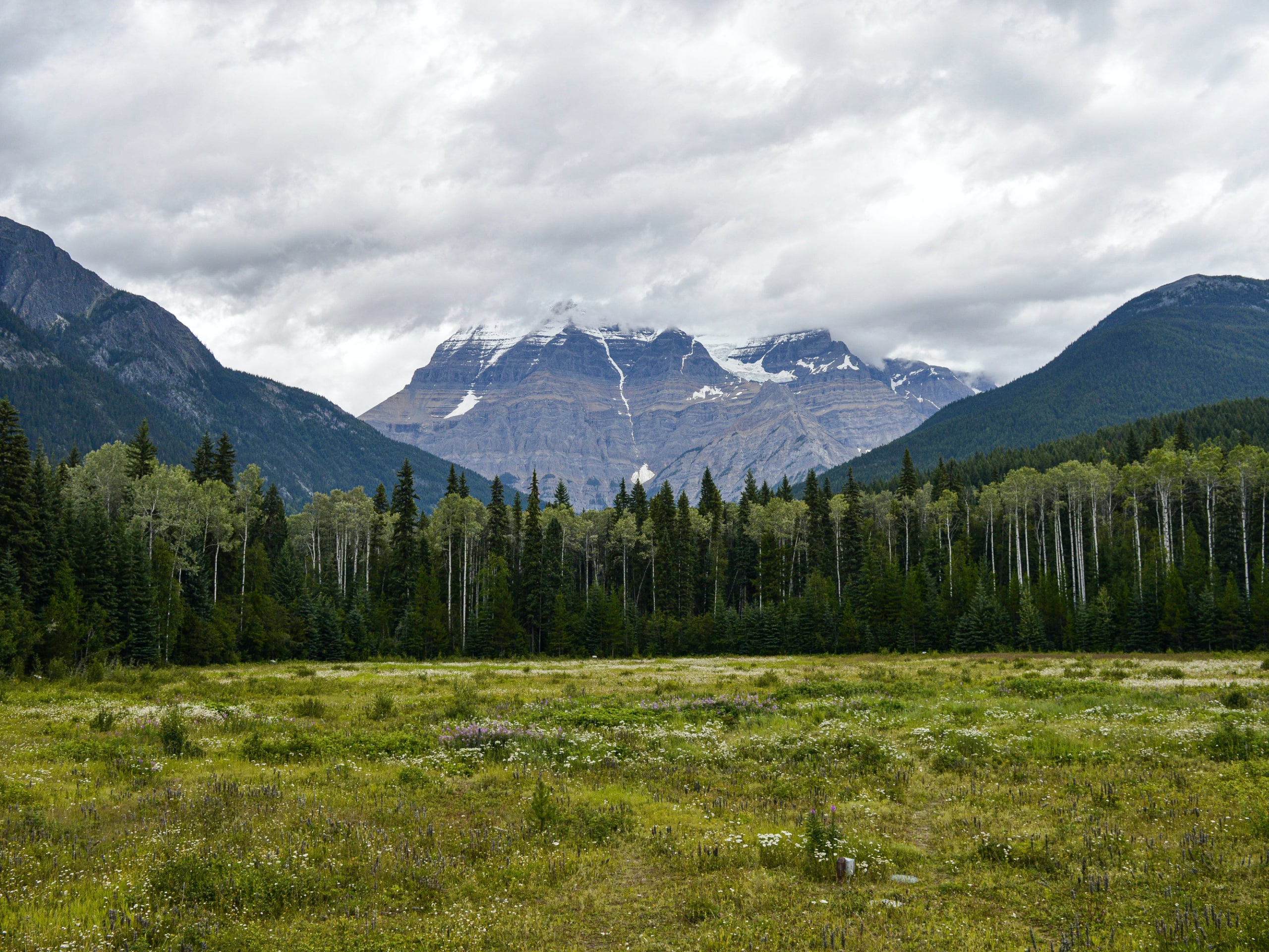 Berg Lake Backpacking Tour-0