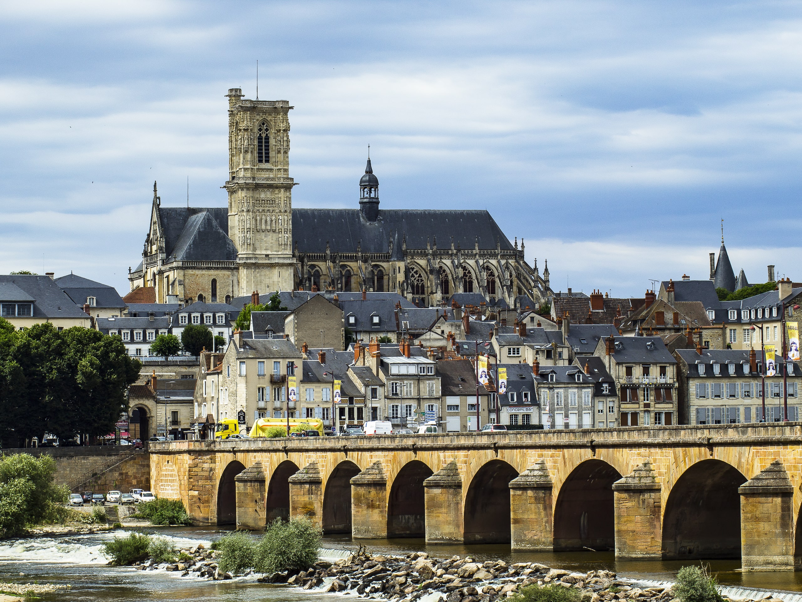 Loire Valley by Bike Nevers to Orléans-0