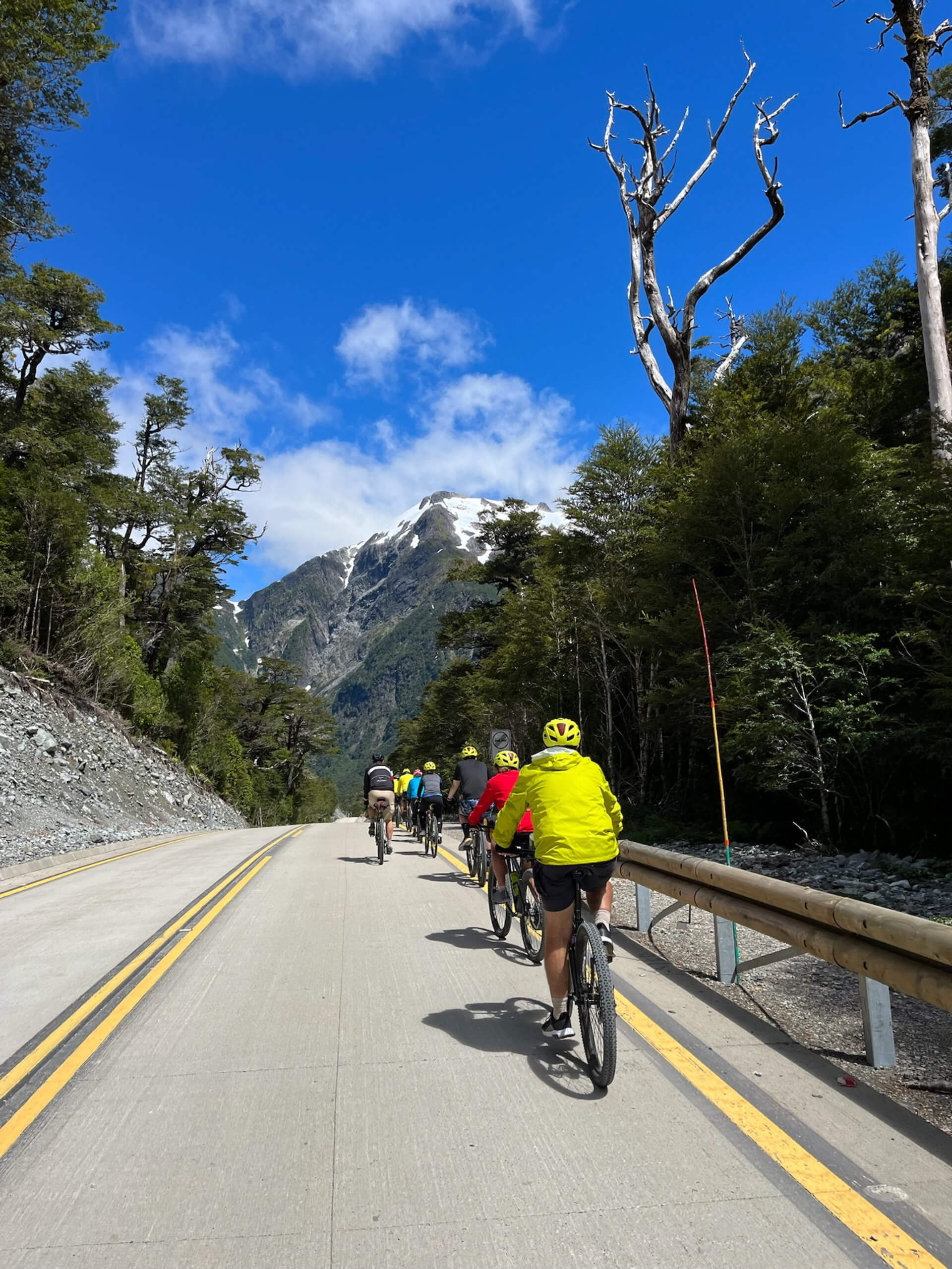 Northern Austral Highway Cycling Tour-21