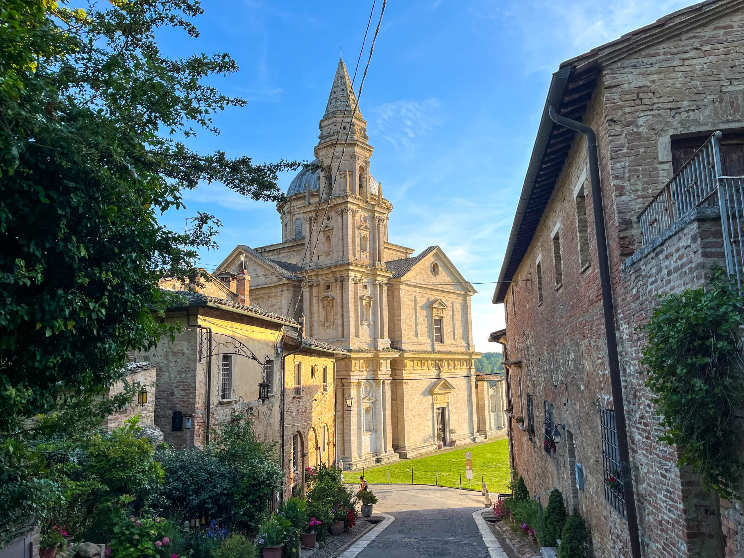 Scenic Tuscany Cycling in Charming Hotels-13