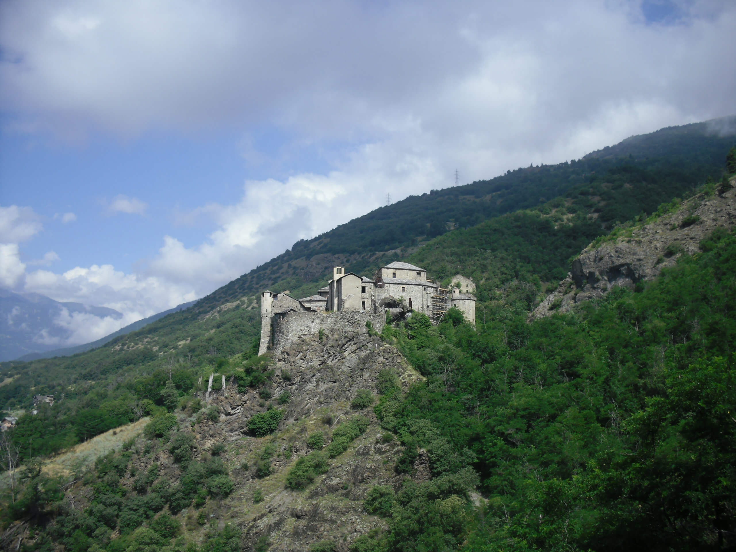 Via Francigena 1 Saint Bernard Pass to Ivrea-15