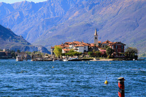 Walking Tour of Lake Como & Lake Maggiore