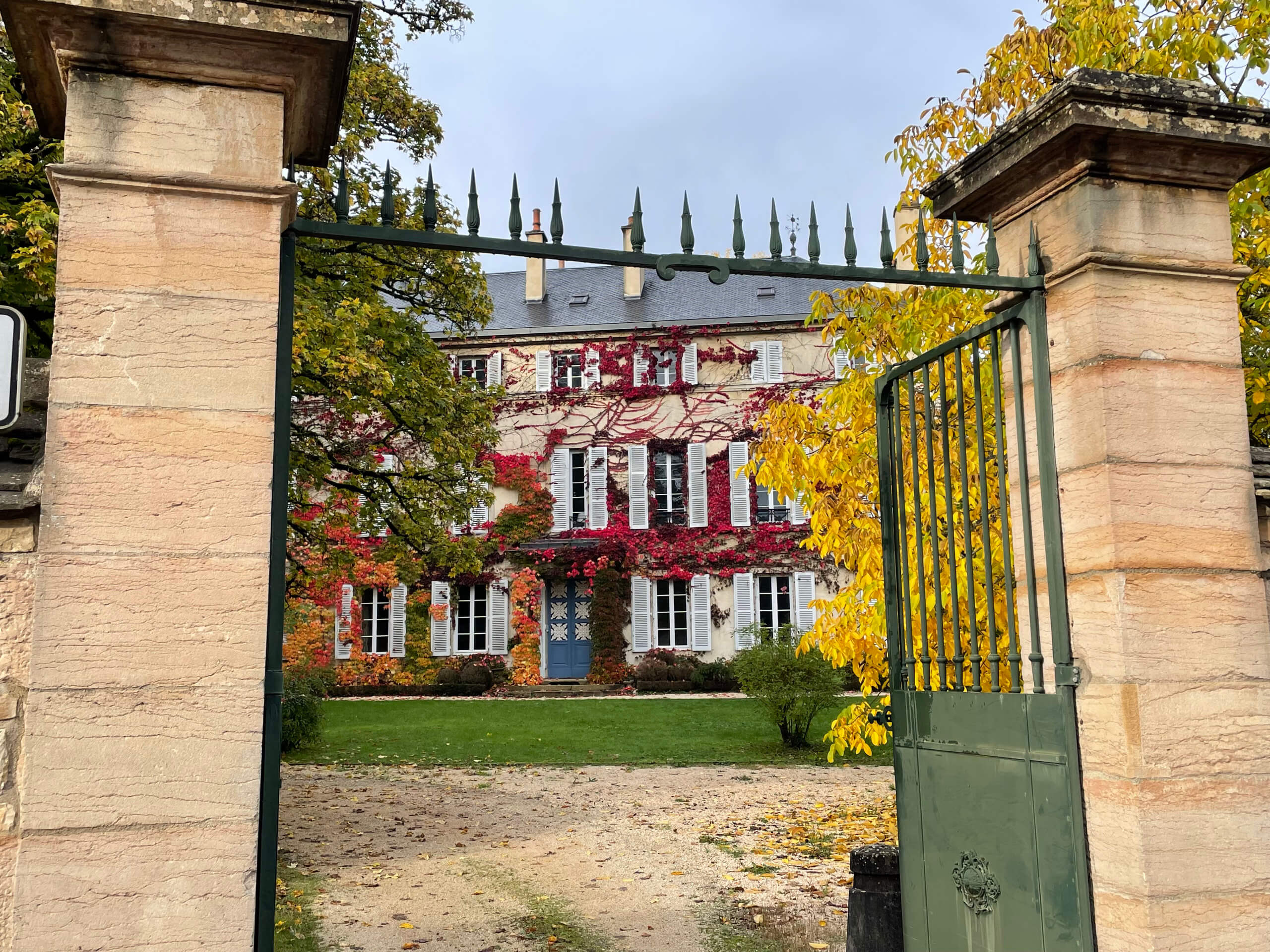 Burgundy Vineyards & Trails: Self-Guided Wine & Hiking Tour-3