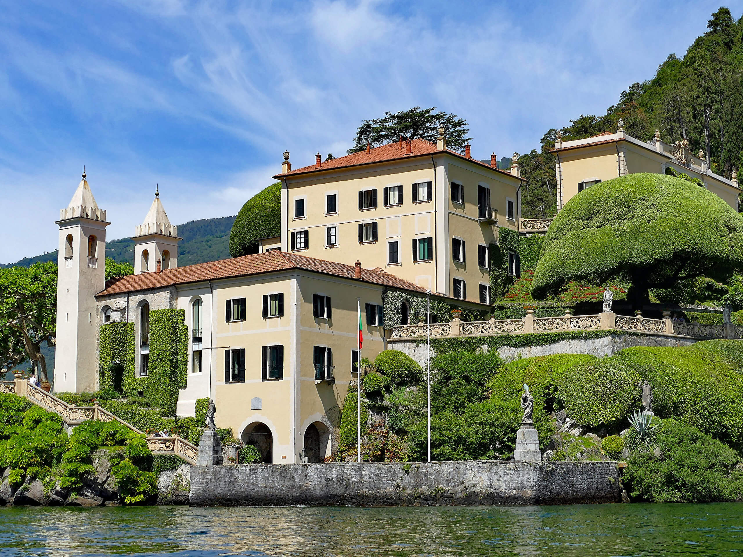 Walking Tour of Lake Como & Lake Maggiore-10