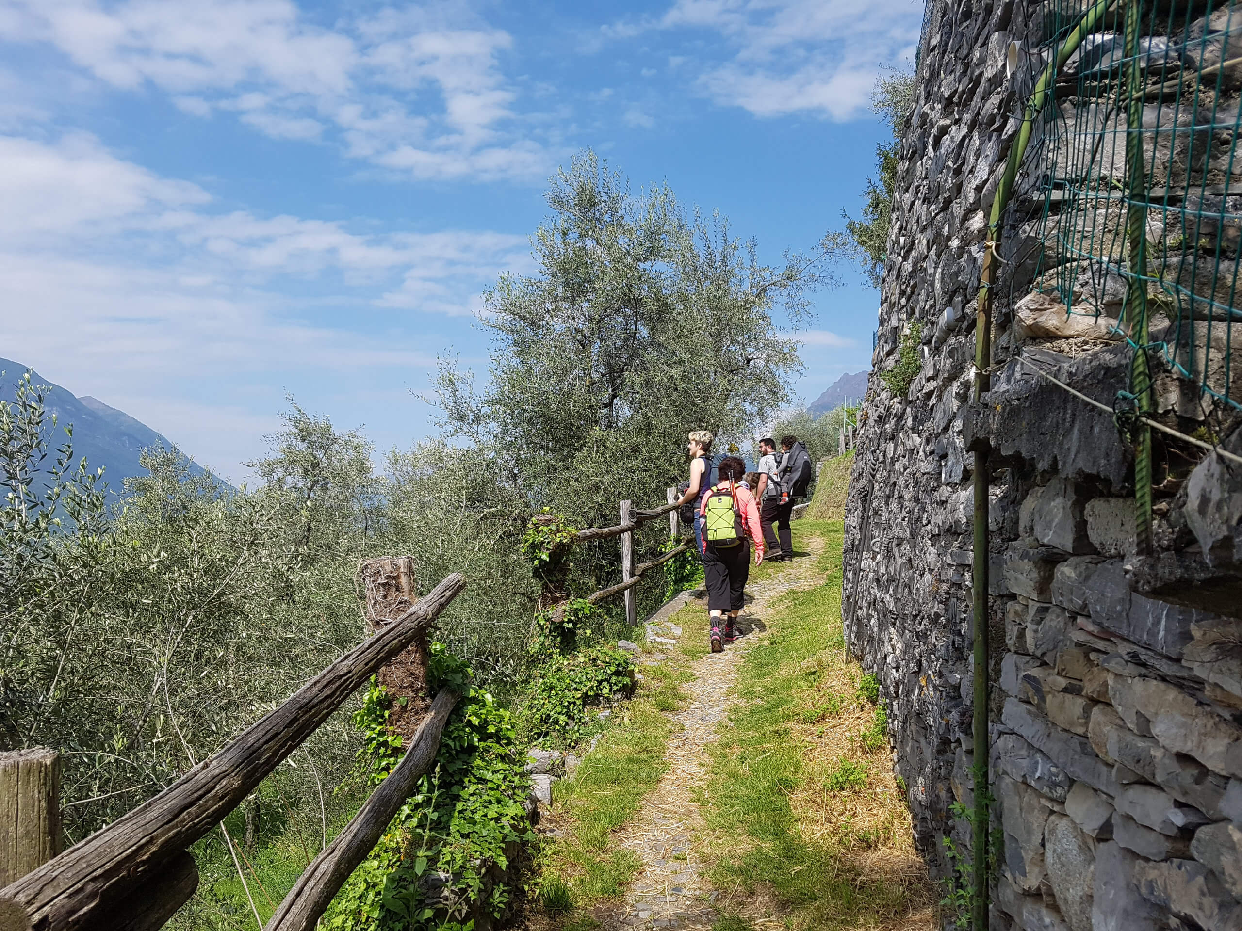 Walking Tour of Lake Como & Lake Maggiore-11